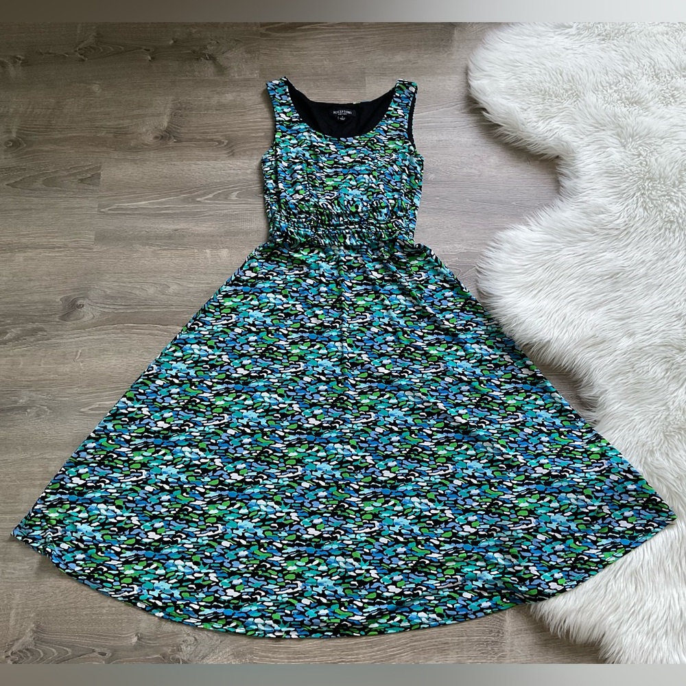👗Perceptions Blue and White Midi-Length Sleeveless A-Line Dress